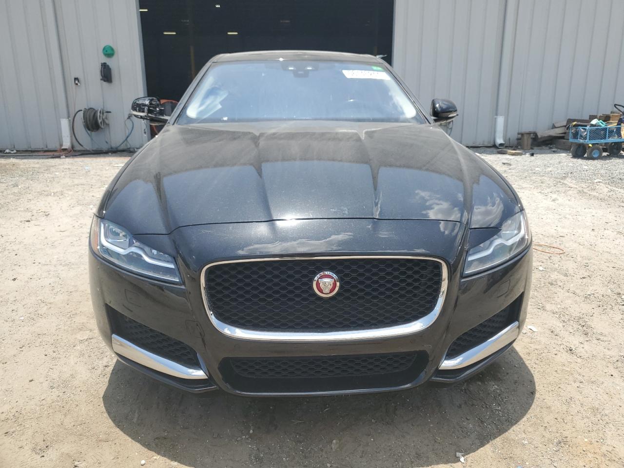 SAJBE4EV3JCY56433 2018 Jaguar Xf Prestige