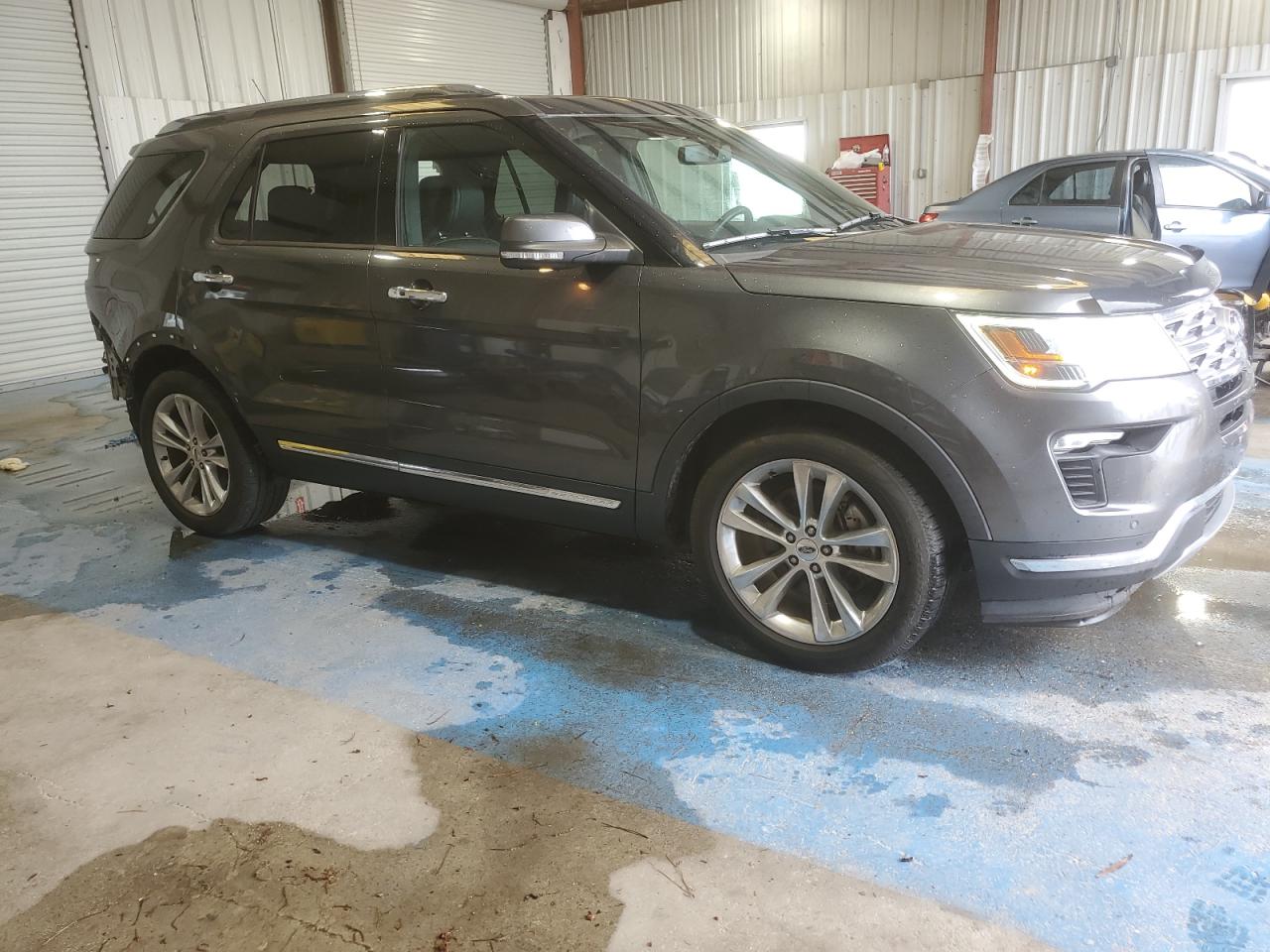 2018 Ford Explorer Limited vin: 1FM5K7F84JGC63084