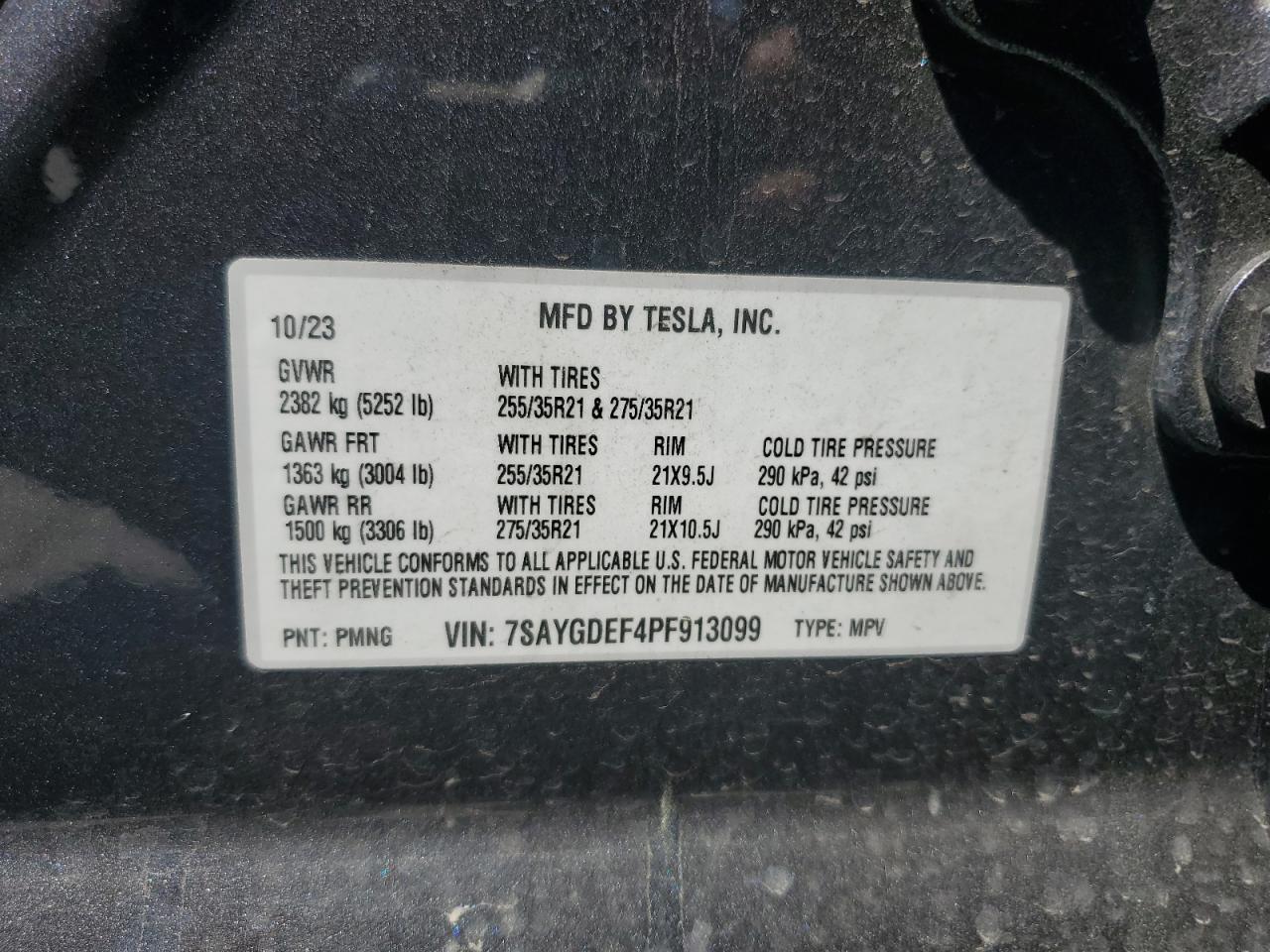 2023 Tesla Model Y vin: 7SAYGDEF4PF913099