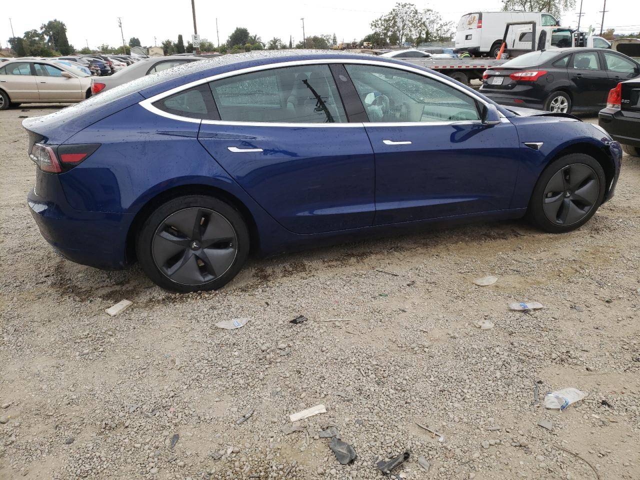 5YJ3E1EA4KF400816 2019 Tesla Model 3