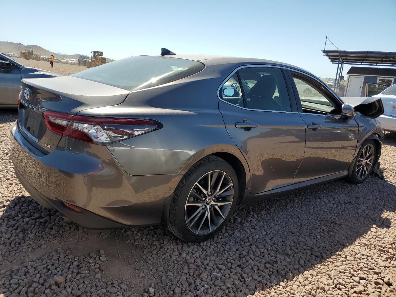 4T1F11AK1NU061608 TOYOTA CAMRY 2022