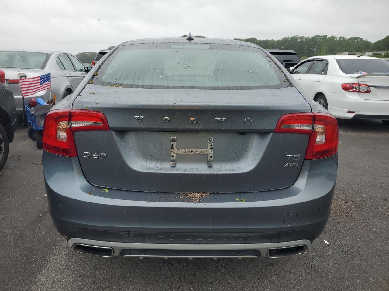 YV440MUM7H2004517 2017 Volvo S60 Cross Country T5