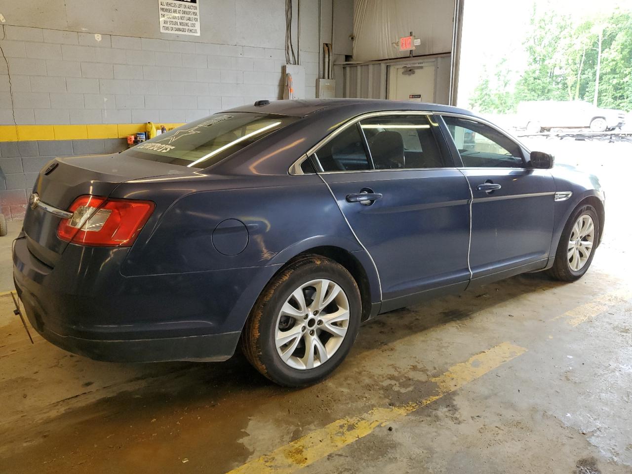 1FAHP2EW2CG119273 2012 Ford Taurus Sel