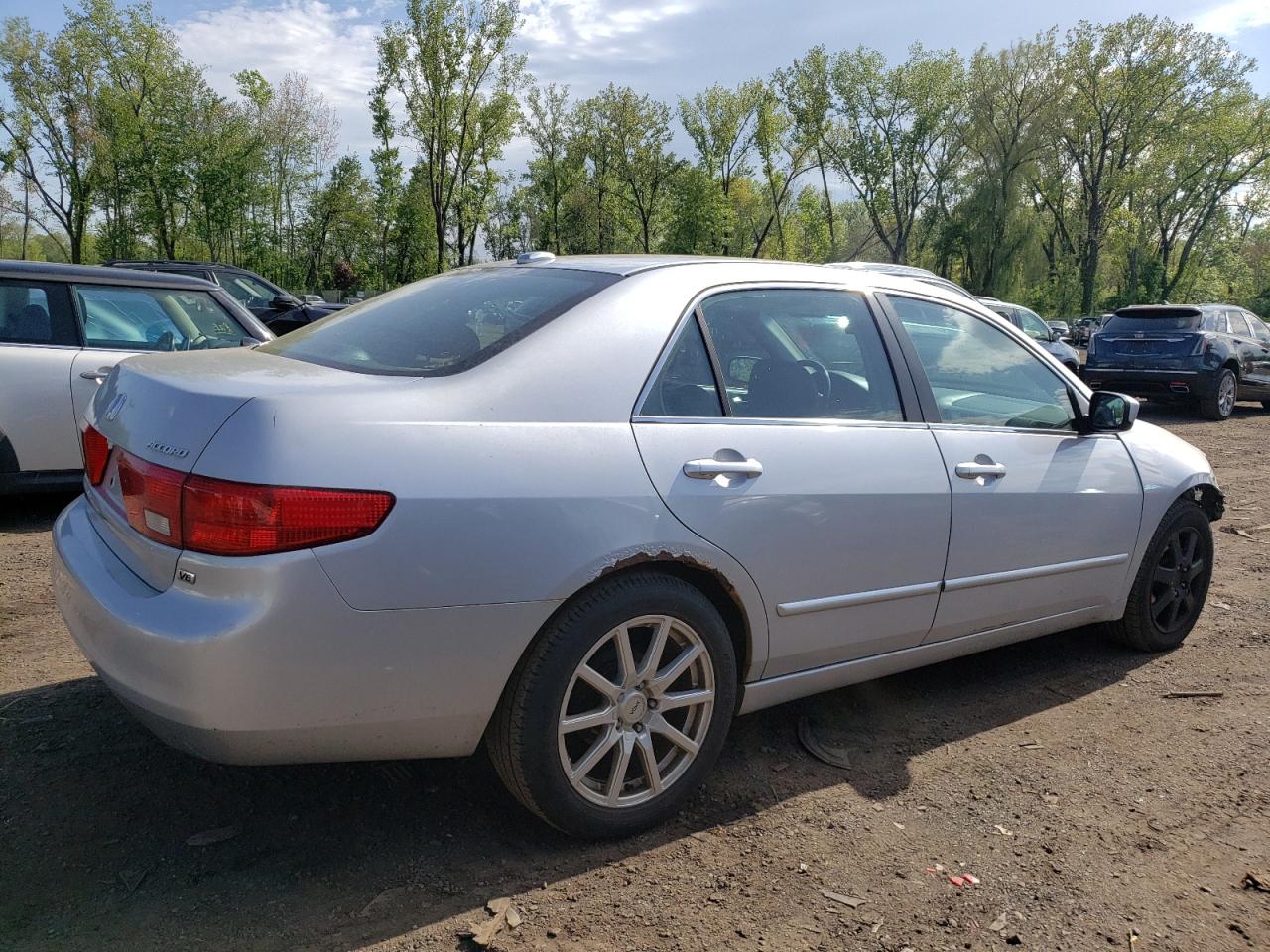 1HGCM66555A076887 2005 Honda Accord Ex