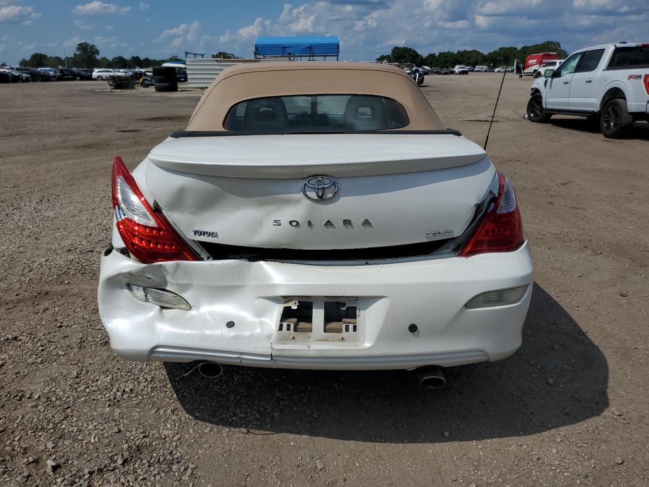 4T1FA38P08U150703 2008 Toyota Camry Solara Se