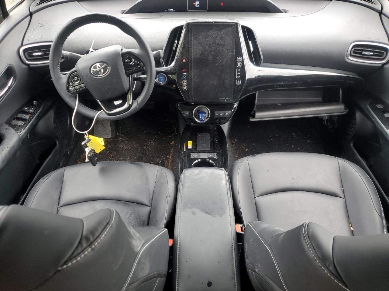 JTDKAMFP1N3219590 2022 Toyota Prius Prime Le