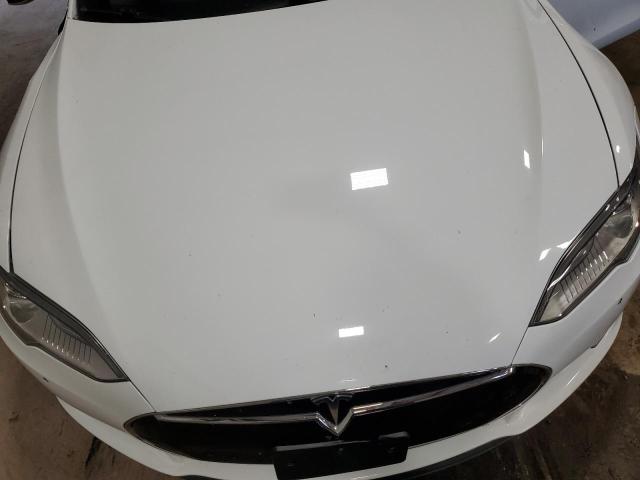 2015 Tesla Model S VIN: 5YJSA1E25FF106153 Lot: 55388084