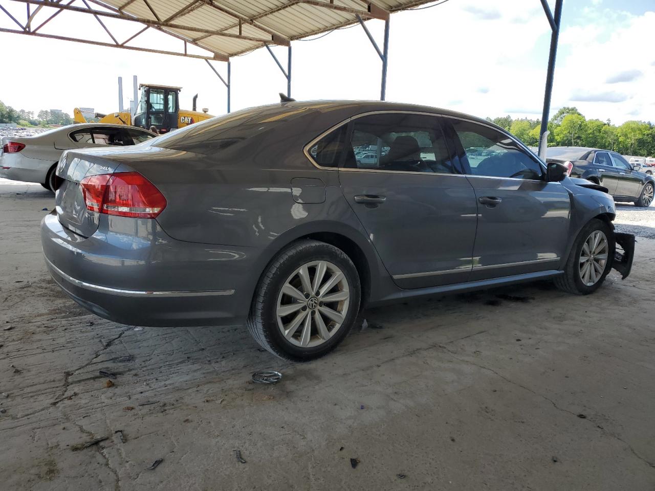 1VWCP7A33DC002577 2013 Volkswagen Passat Sel