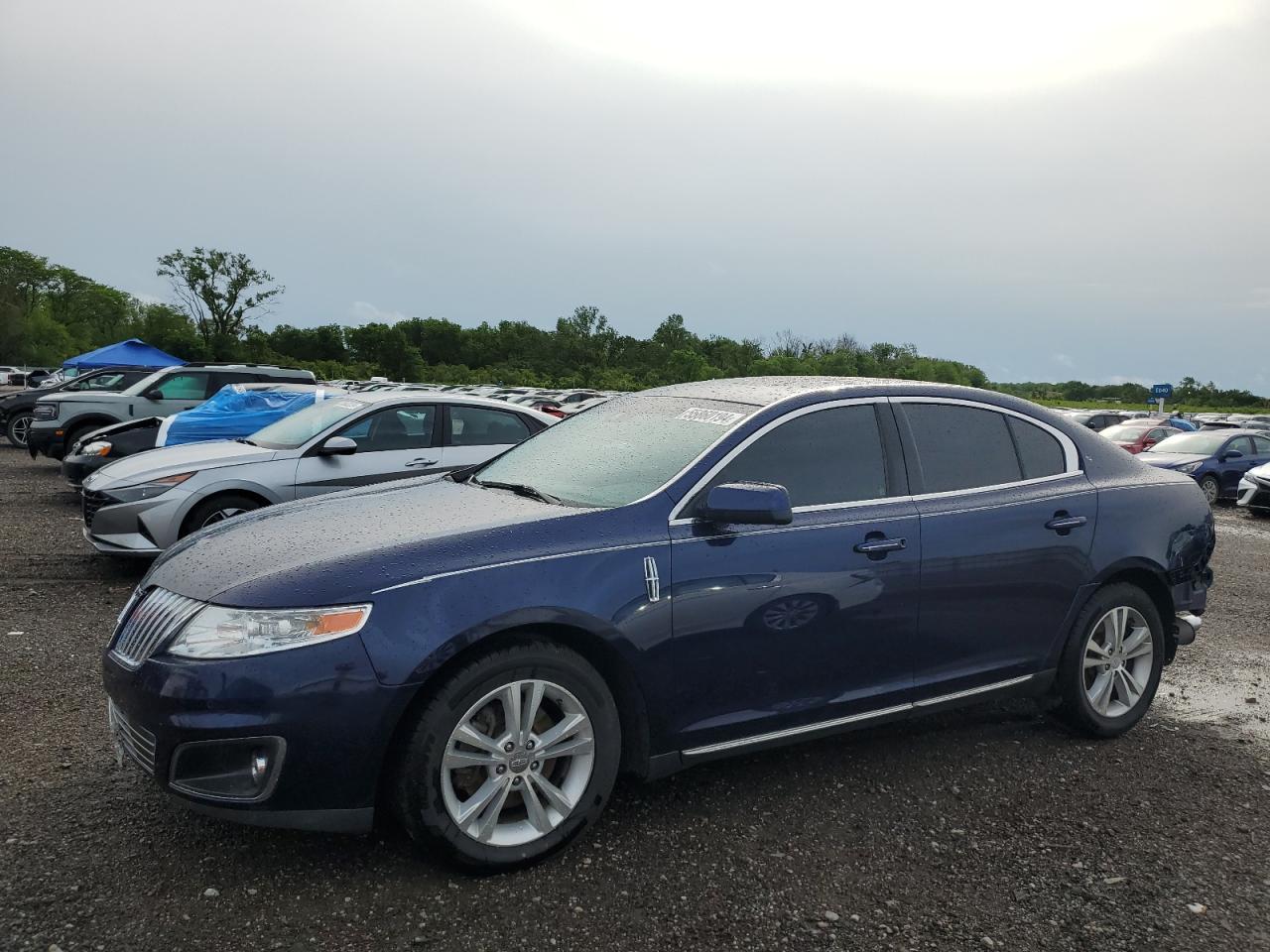 1LNHL9DR0BG605245 2011 Lincoln Mks