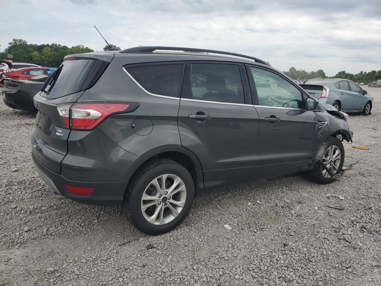 2017 Ford Escape Se vin: 1FMCU9GD0HUB07838