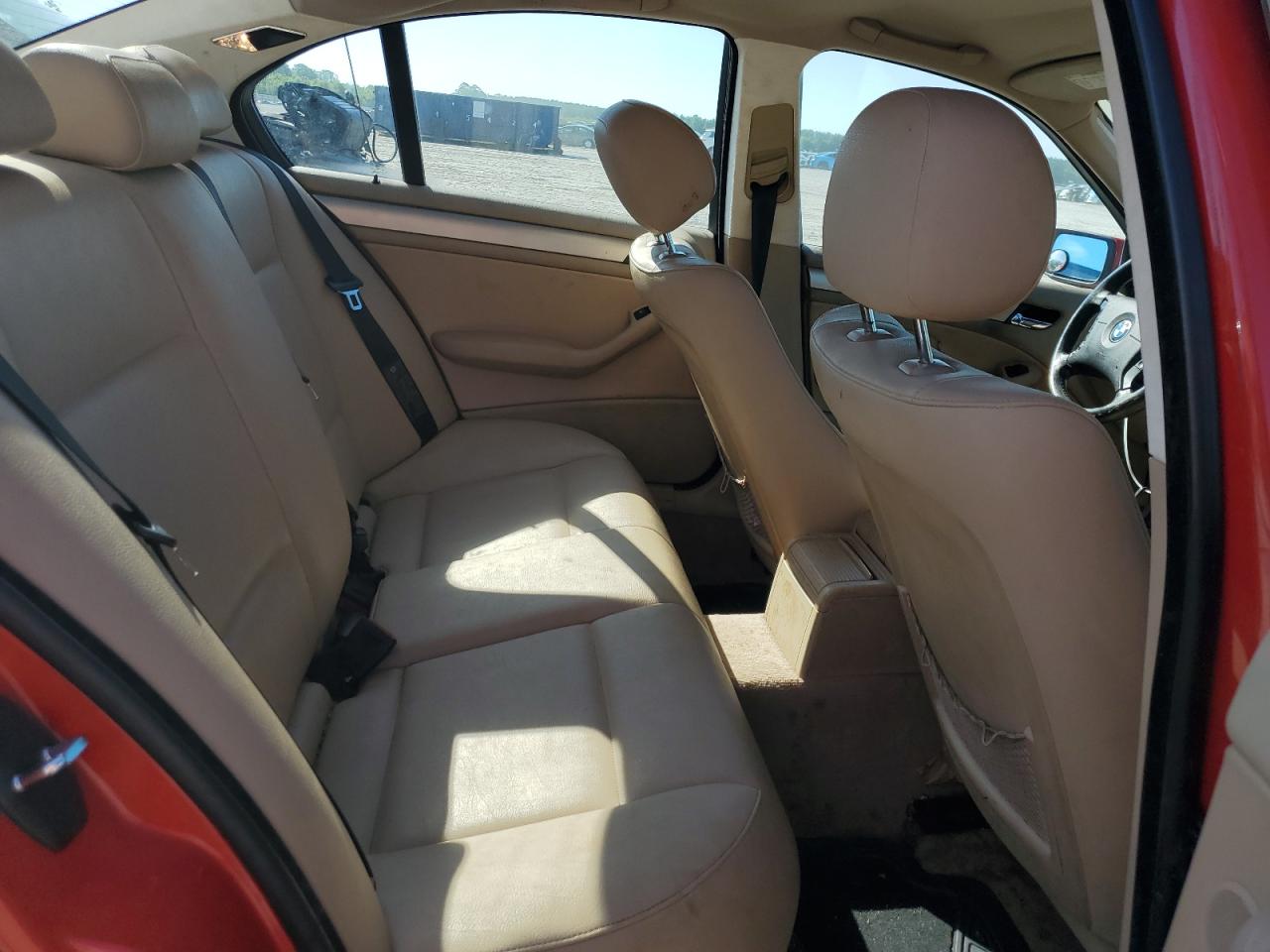 WBAET37414NH04630 2004 BMW 325 I