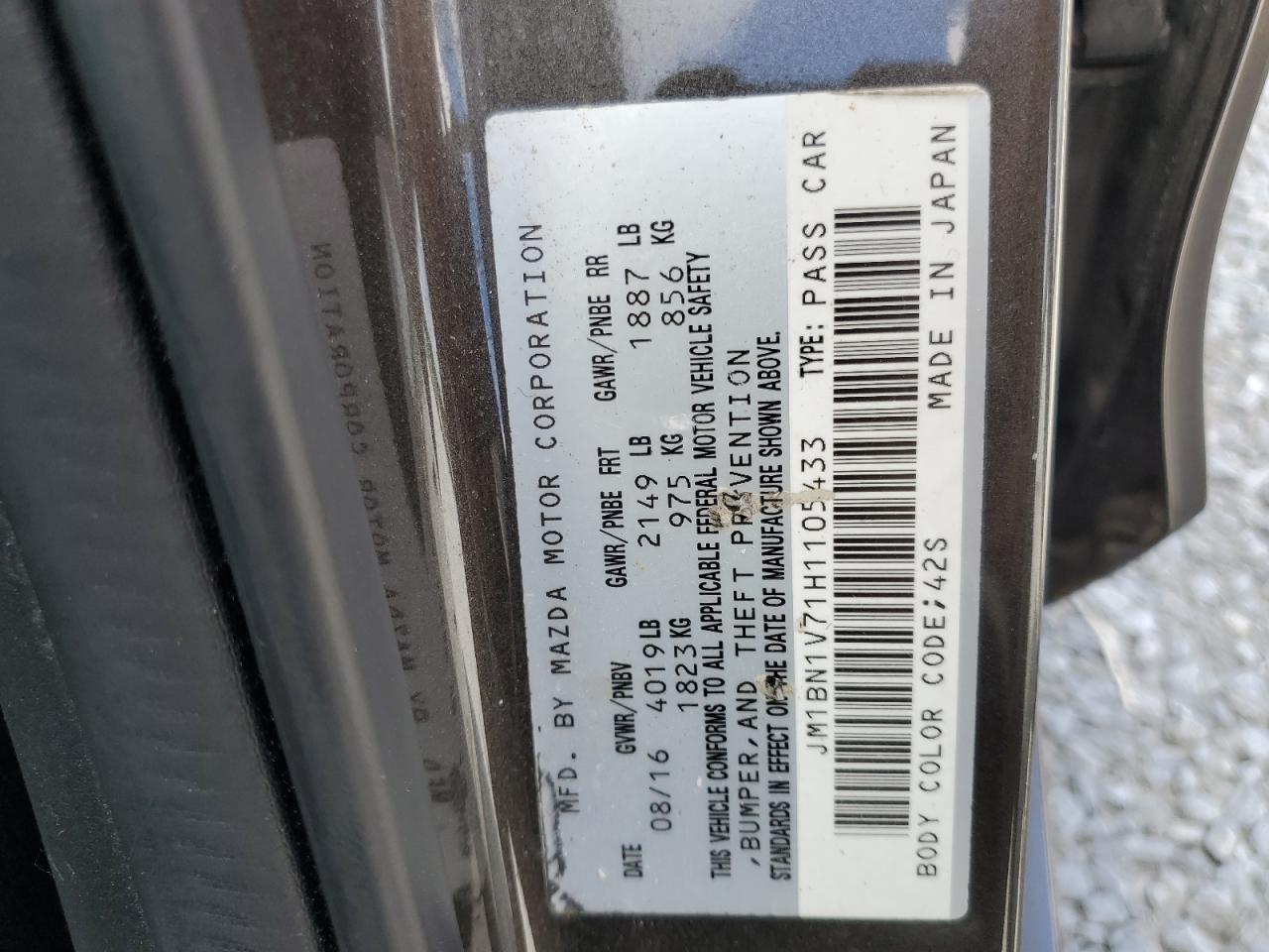 JM1BN1V71H1105433 2017 Mazda 3 Touring