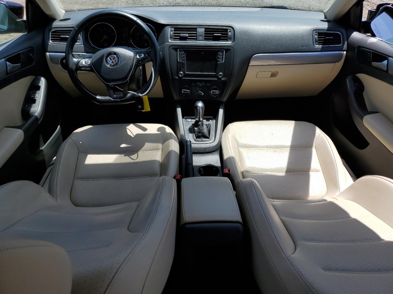 3VWDB7AJ5HM201491 2017 Volkswagen Jetta Se