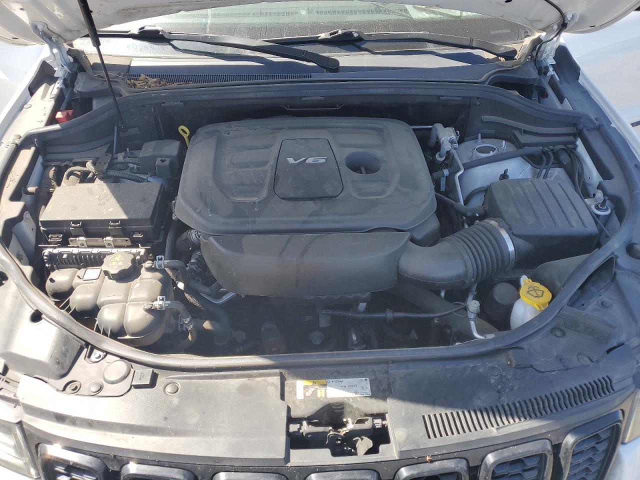 1C4RJFAG6JC467006 2018 Jeep Grand Cherokee Laredo