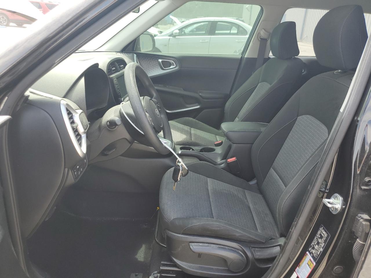 KNDJ23AU2L7728416 2020 Kia Soul Lx