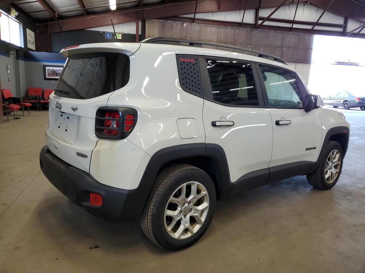 2018 Jeep Renegade Latitude vin: ZACCJBBB9JPJ23860