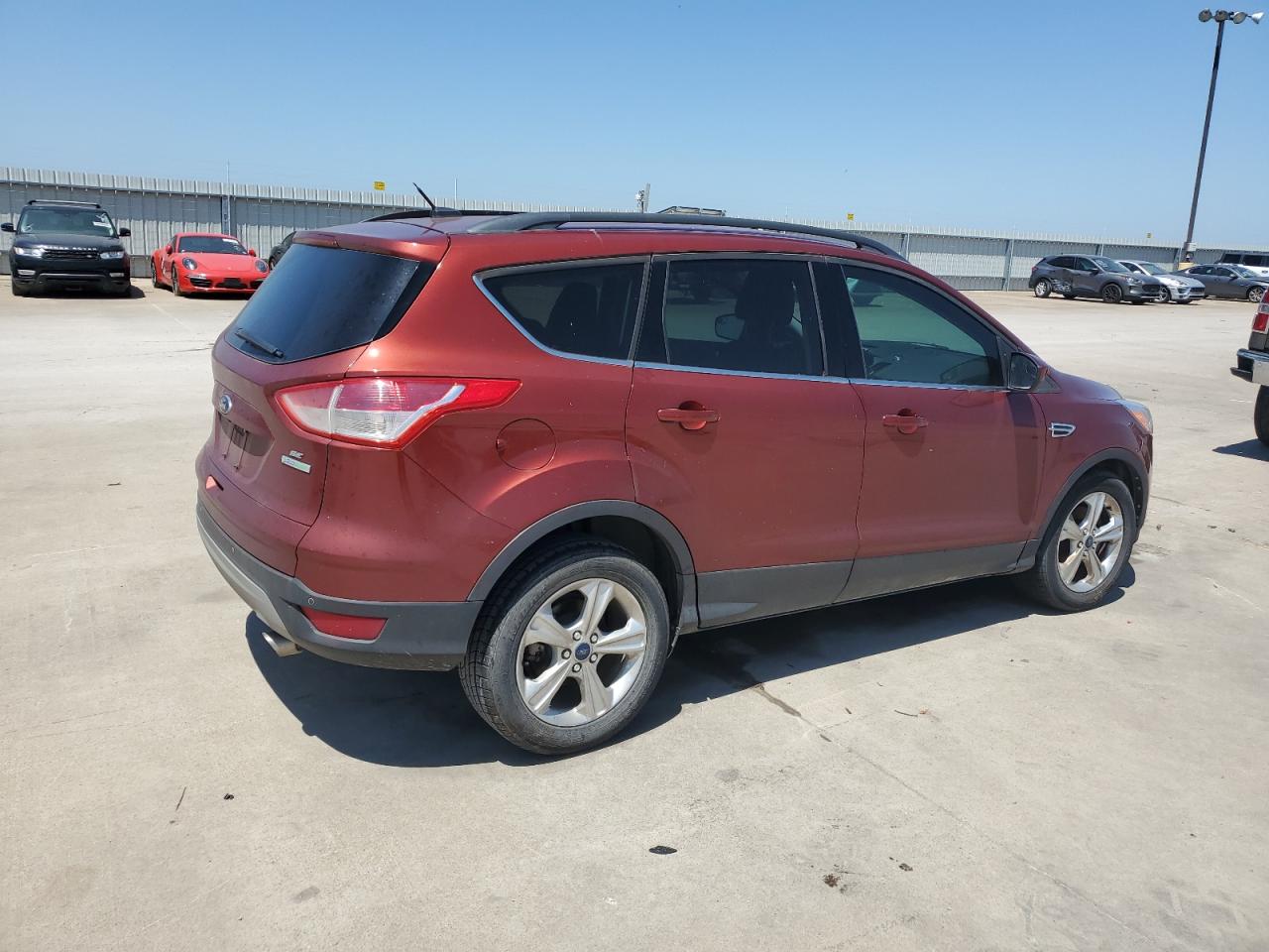 1FMCU0GX5EUE39226 2014 Ford Escape Se