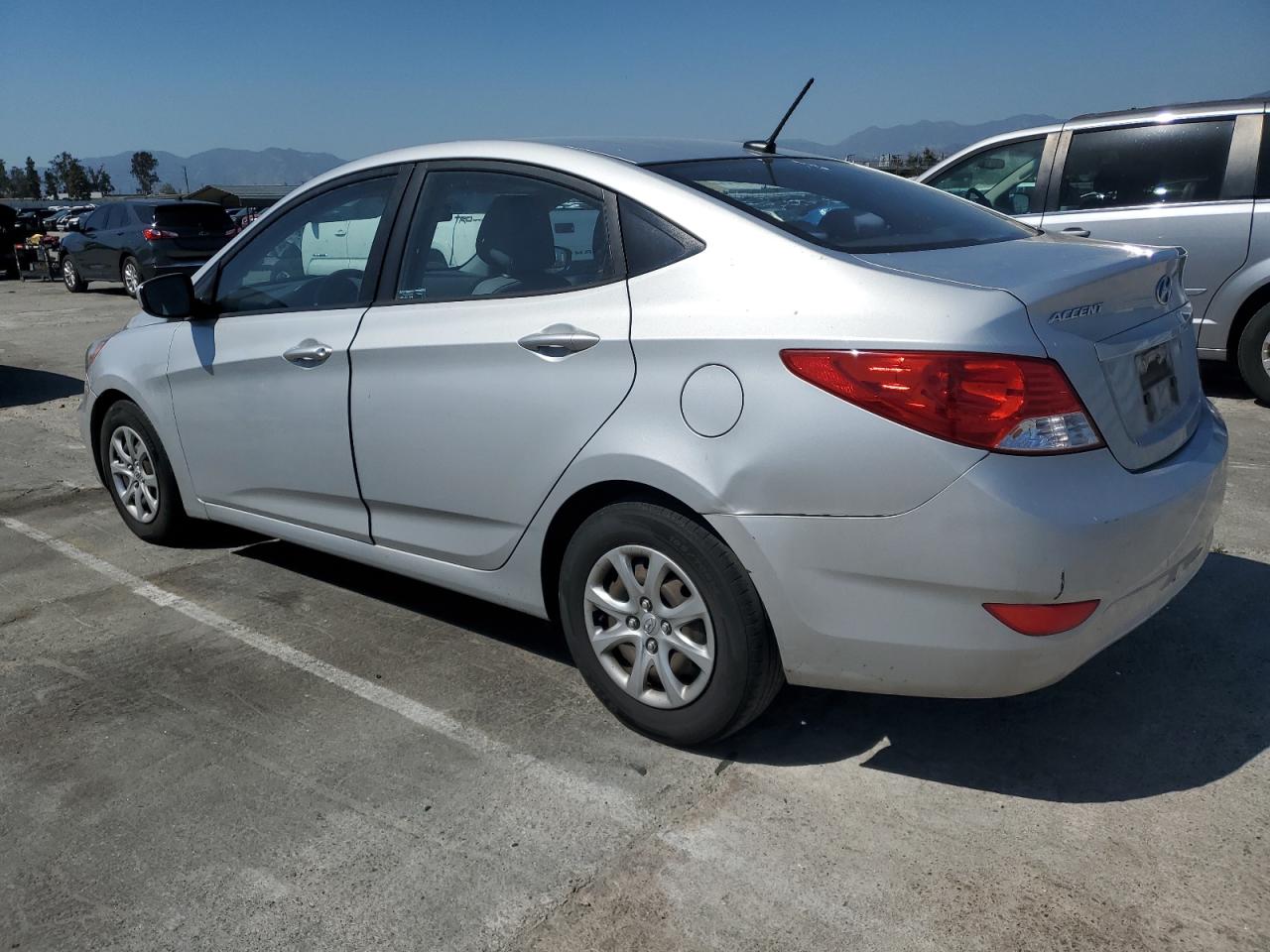 KMHCT4AE7DU559061 2013 Hyundai Accent Gls