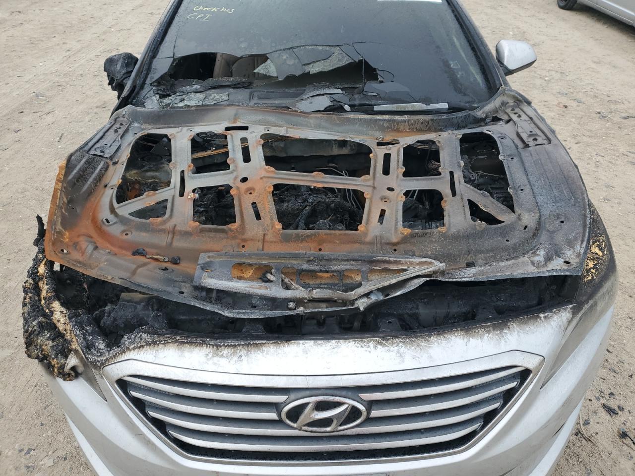 5NPE24AF4FH001139 2015 Hyundai Sonata Se