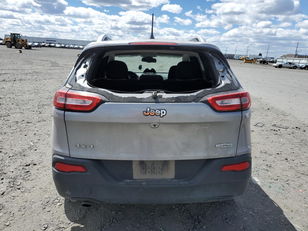 1C4PJMCB0EW156060 2014 Jeep Cherokee Latitude