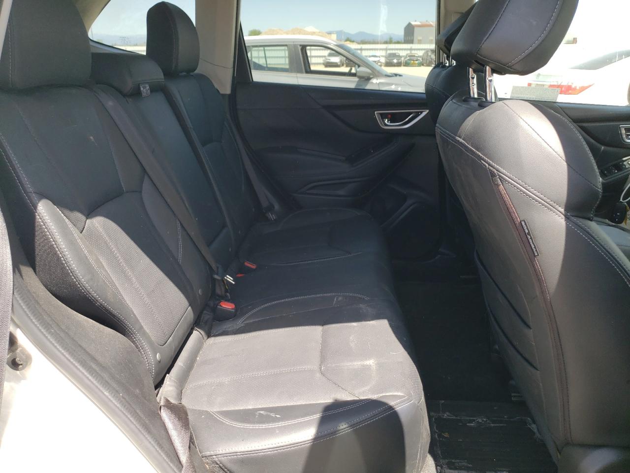 JF2SKAUC5KH579117 2019 Subaru Forester Limited