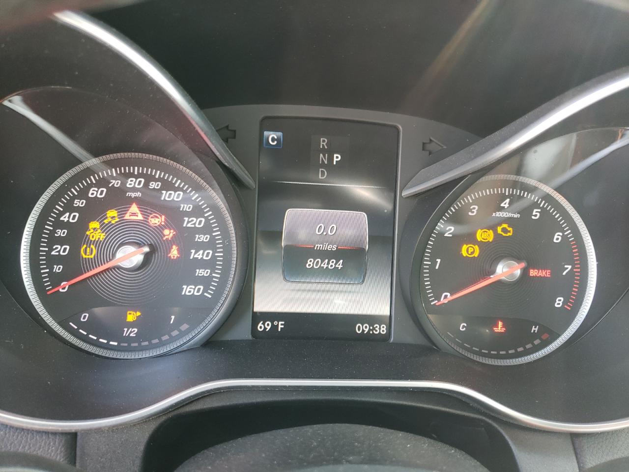 WDDWJ4JB4JF659914 2018 Mercedes-Benz C 300