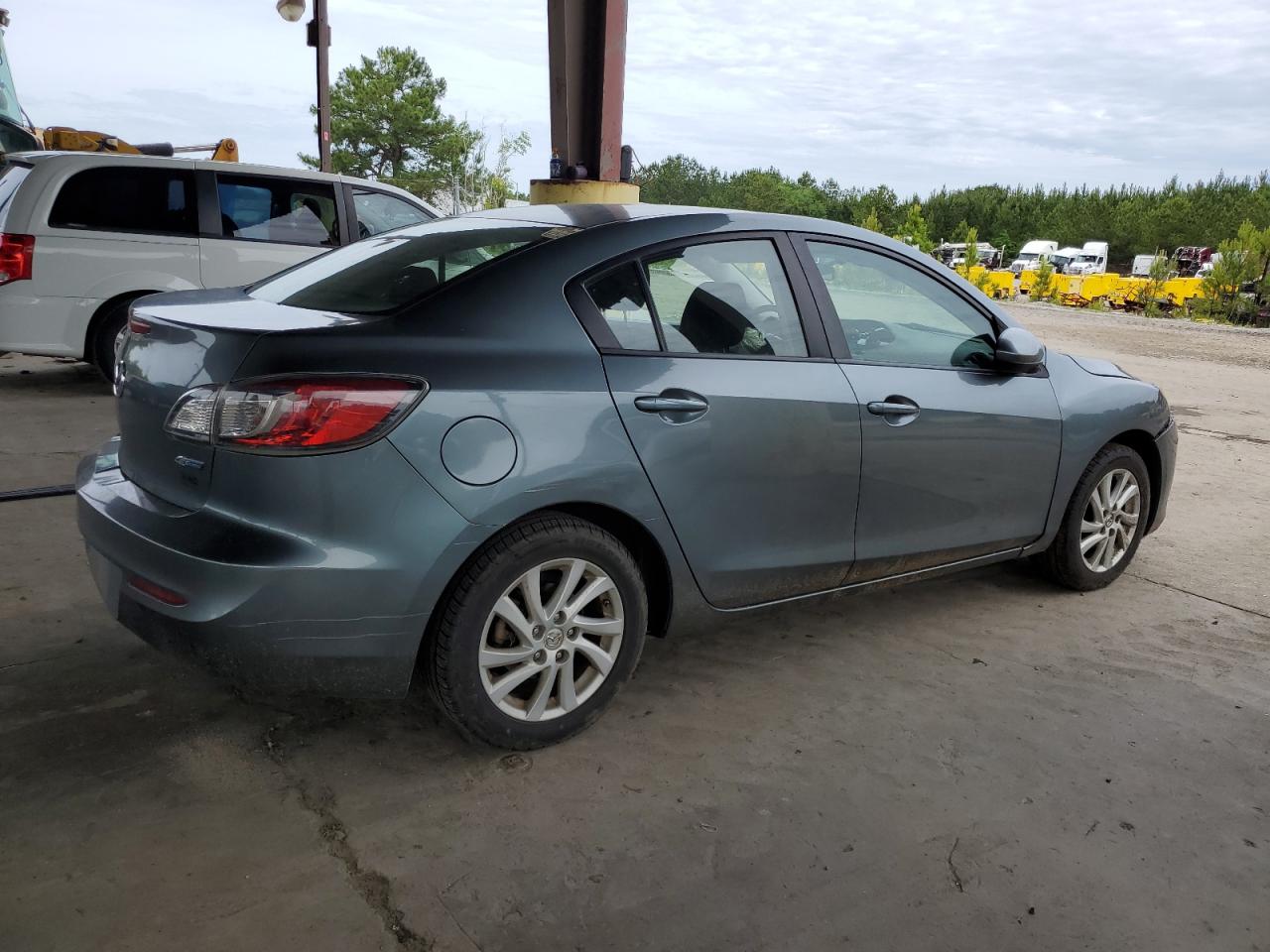 JM1BL1V71C1597945 2012 Mazda 3 I