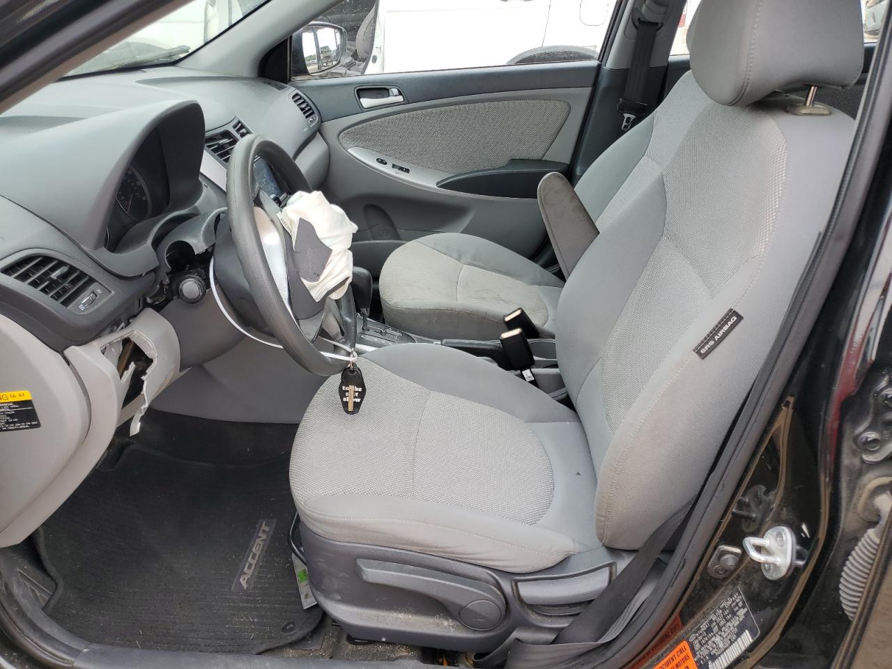 KMHCT4AE2DU443735 2013 Hyundai Accent Gls