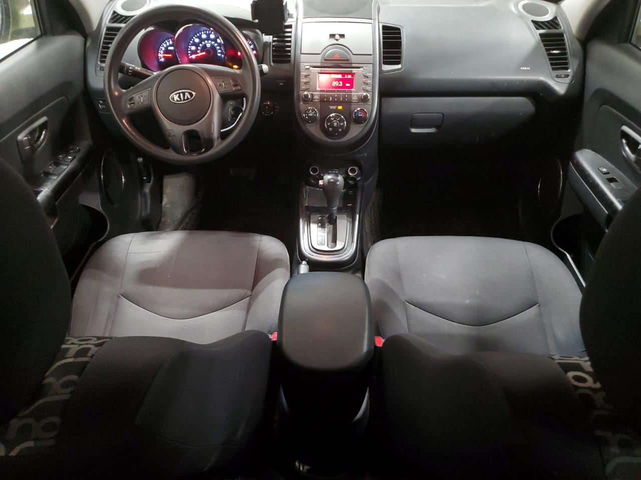 KNDJT2A25A7134146 2010 Kia Soul +