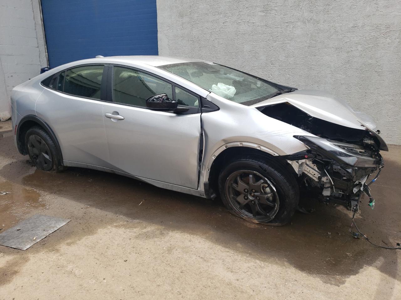 Lot #2848617968 2023 TOYOTA PRIUS LE