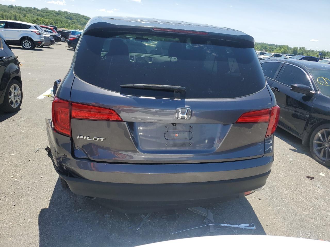 5FNYF5H14HB034371 2017 Honda Pilot Lx