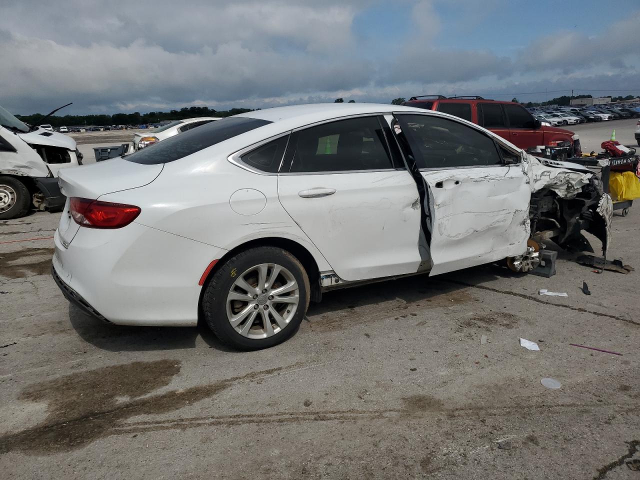 1C3CCCAB4FN713781 2015 Chrysler 200 Limited