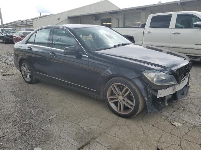 VIN WDDGF8AB4EG245044 2014 Mercedes-Benz C-Class, 3... no.4