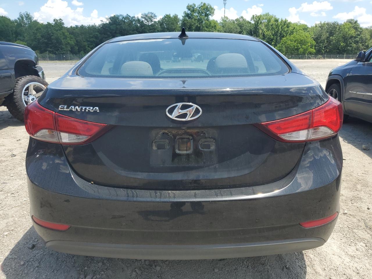 5NPDH4AE4EH457853 2014 Hyundai Elantra Se