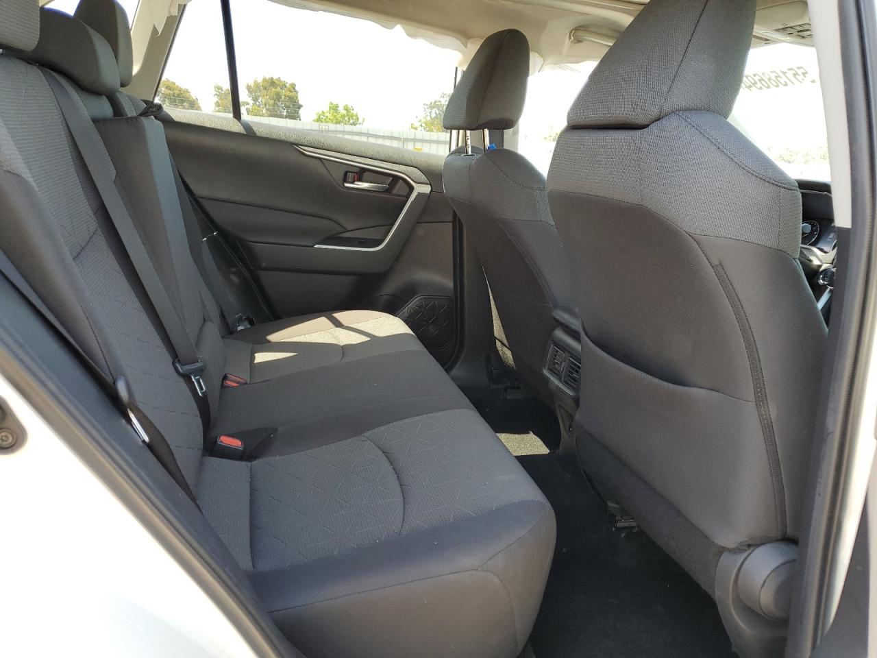 2T3W1RFV4NC190937 2022 Toyota Rav4 Xle