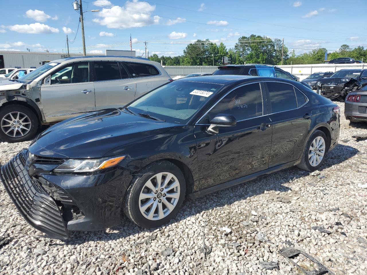 2018 Toyota Camry L vin: 4T1B11HK5JU513753