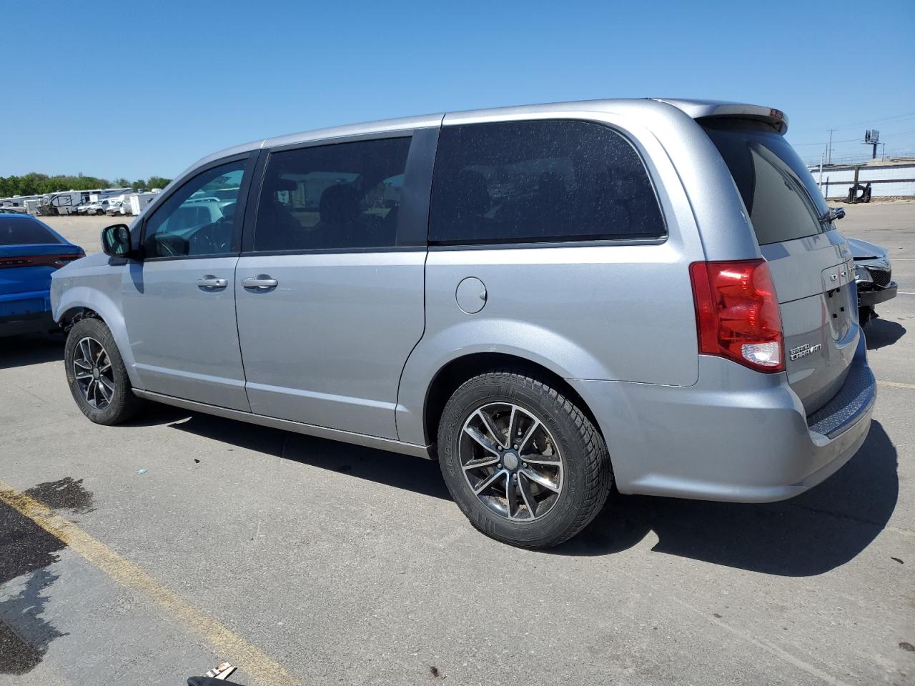 2018 Dodge Grand Caravan Se vin: 2C4RDGBG7JR176338