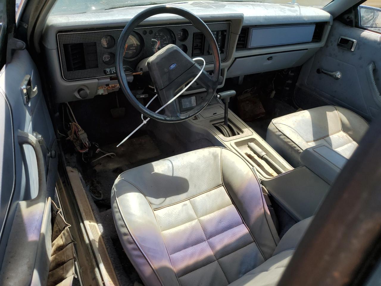 1FABP26M5EF147824 1984 Ford Mustang L