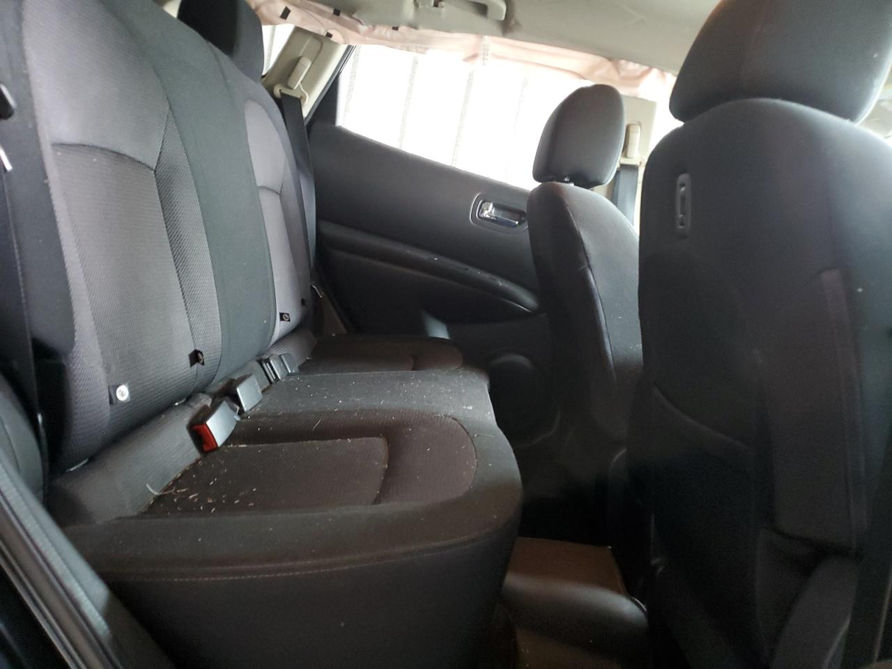 JN8AS5MV1BW672137 2011 Nissan Rogue S