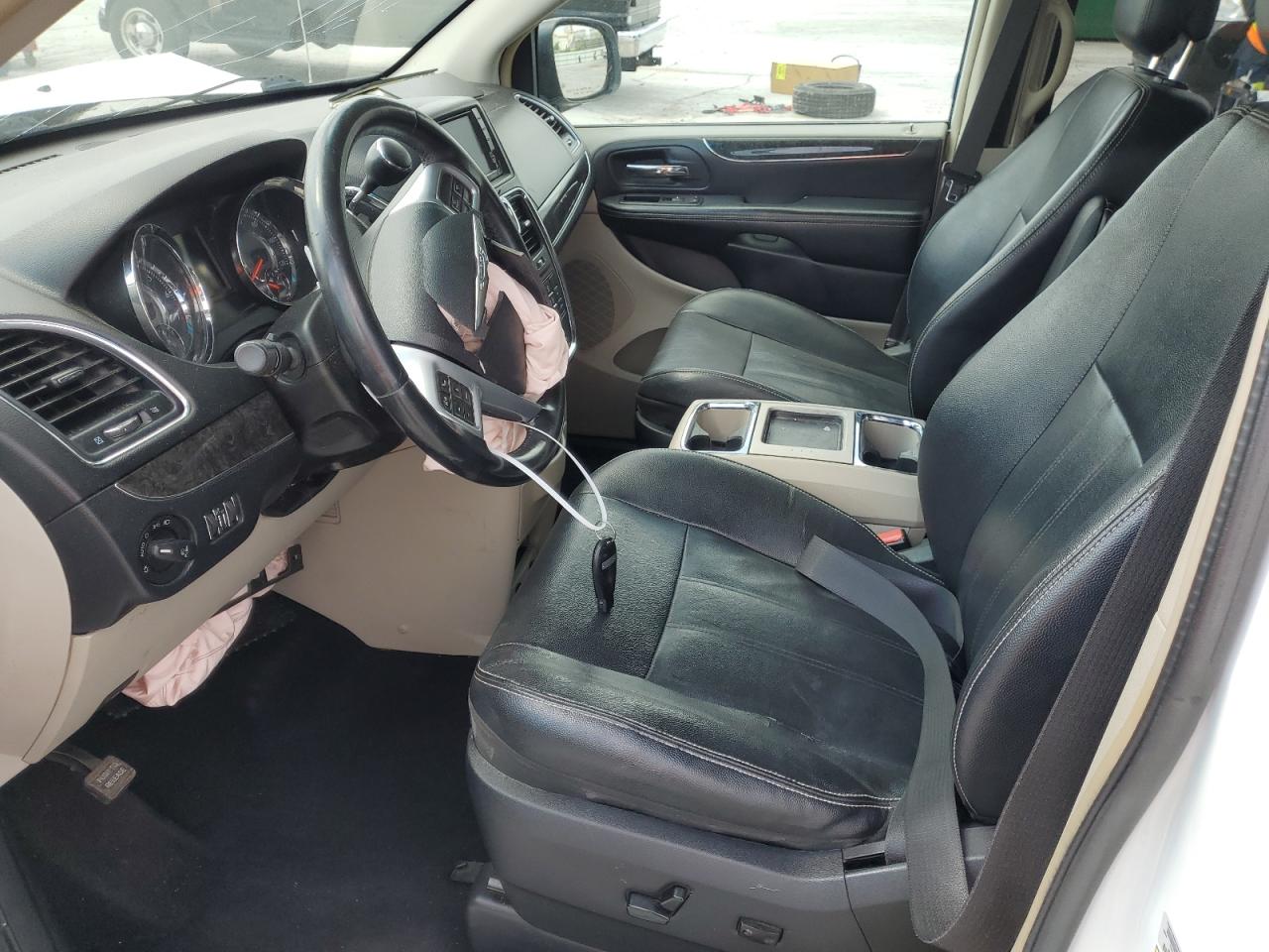 2C4RC1BG8ER159005 2014 Chrysler Town & Country Touring