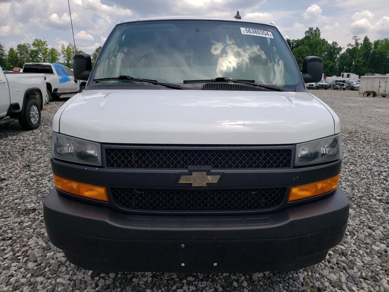 1GCWGAFGXJ1287522 2018 Chevrolet Express G2500