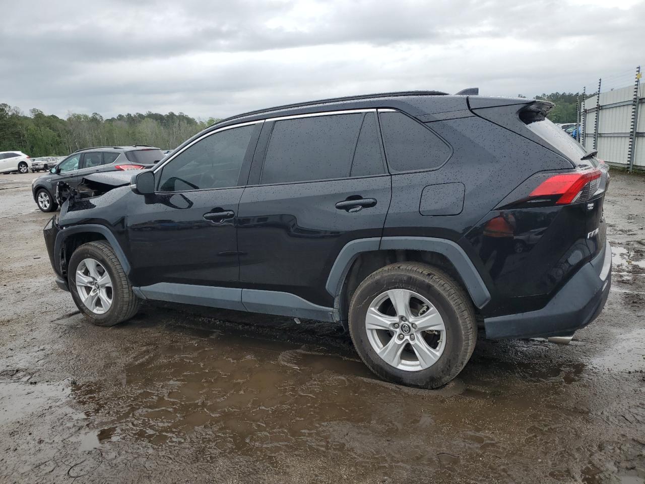 2019 Toyota Rav4 Xle vin: 2T3W1RFV8KW010014