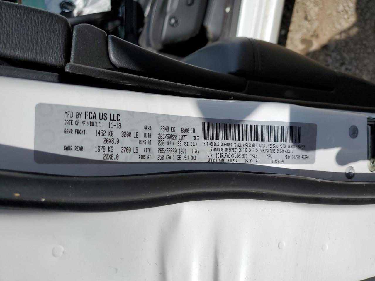 1C4RJFAGXKC601971 2019 Jeep Grand Cherokee Laredo