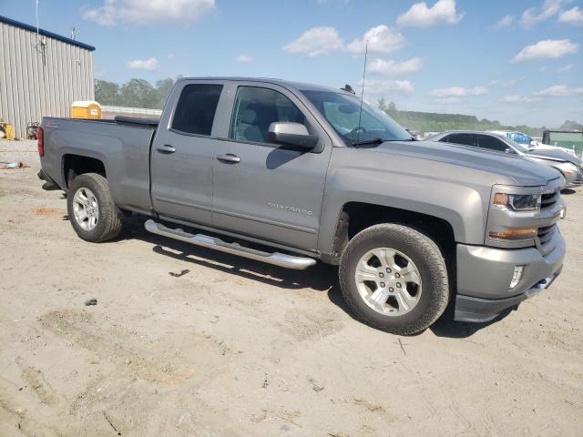 2017 Chevrolet Silverado K1500 Lt VIN: 1GCVKREC7HZ165865 Lot: 56003654