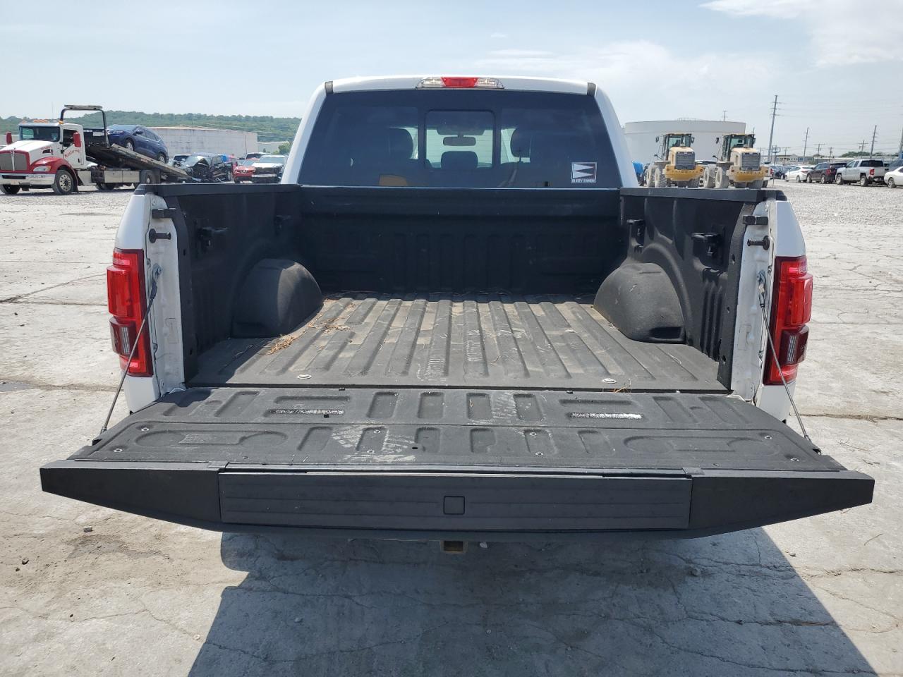 1FTEW1EG2HKD69569 2017 Ford F150 Supercrew