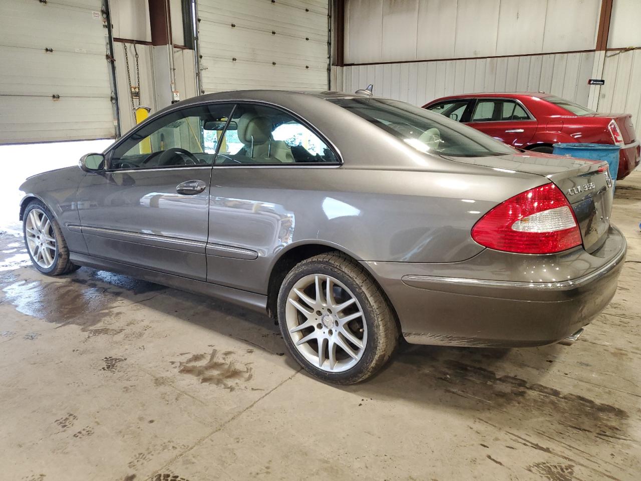 WDBTJ56H78F243915 2008 Mercedes-Benz Clk 350