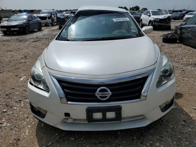 2015 Nissan Altima 2.5 VIN: 1N4AL3AP4FC137710 Lot: 53441654