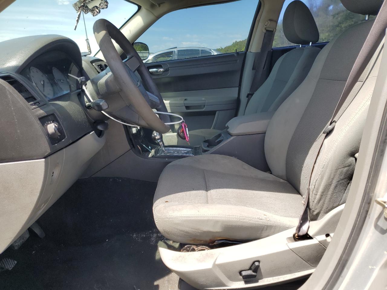 2C3JA43R35H614602 2005 Chrysler 300