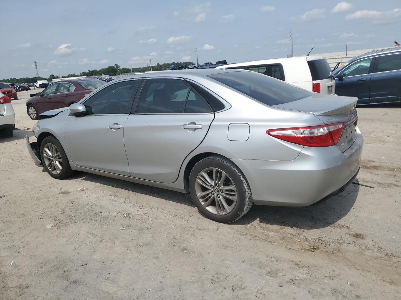 4T1BF1FK9FU044761 2015 Toyota Camry Le