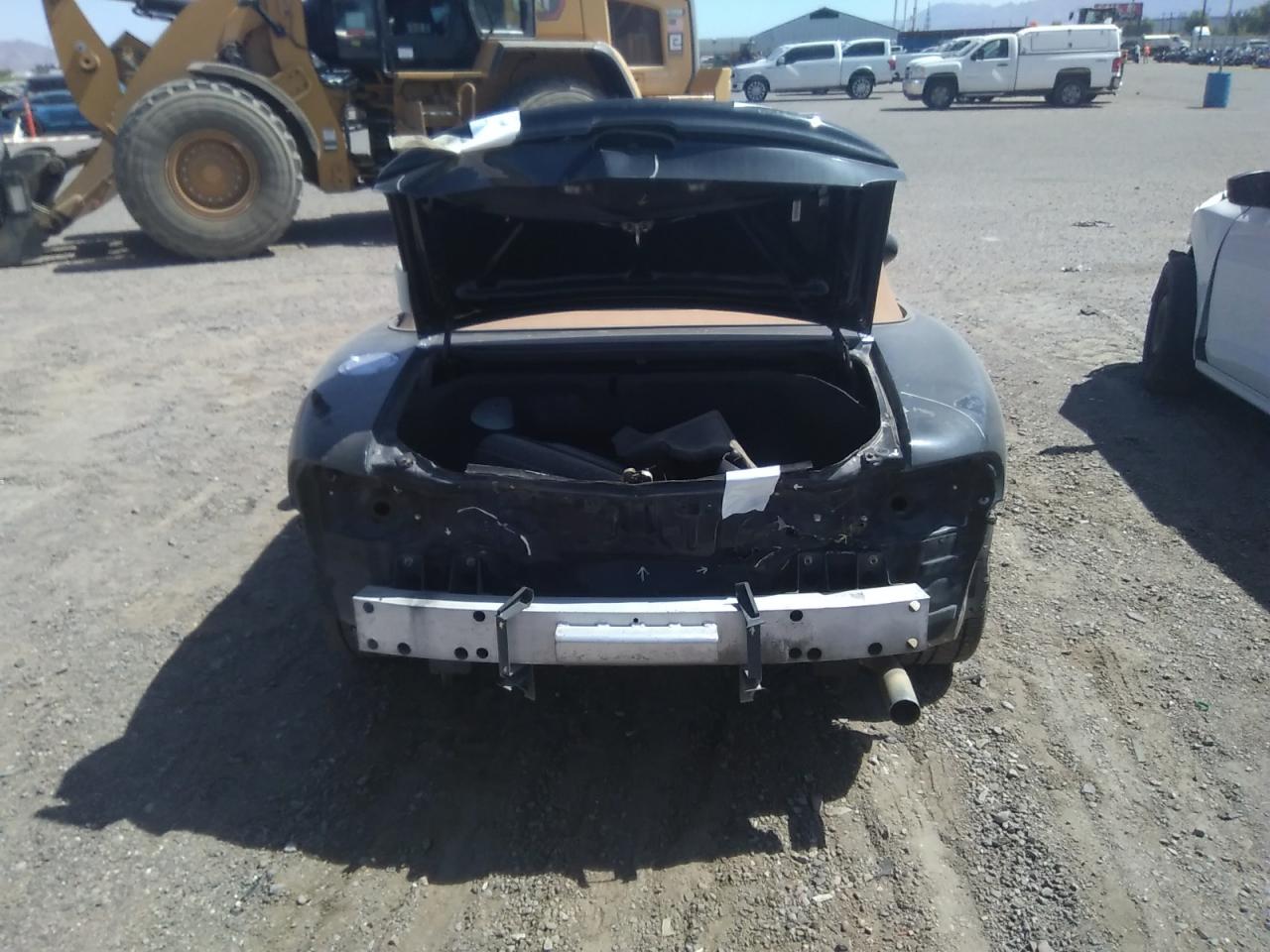 JM1NB353410217542 2001 Mazda Mx-5 Miata Base